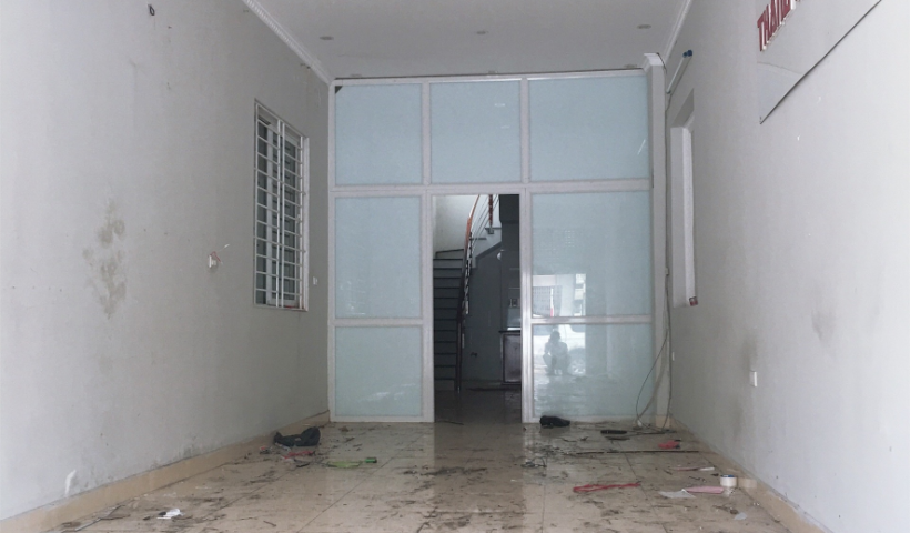 Bán nhà mặt đường Thiên Lôi