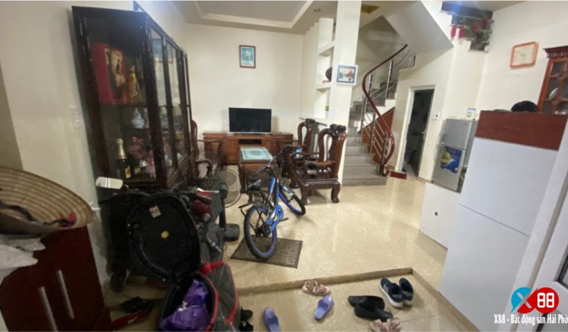 Bán nhà Thiên Lôi