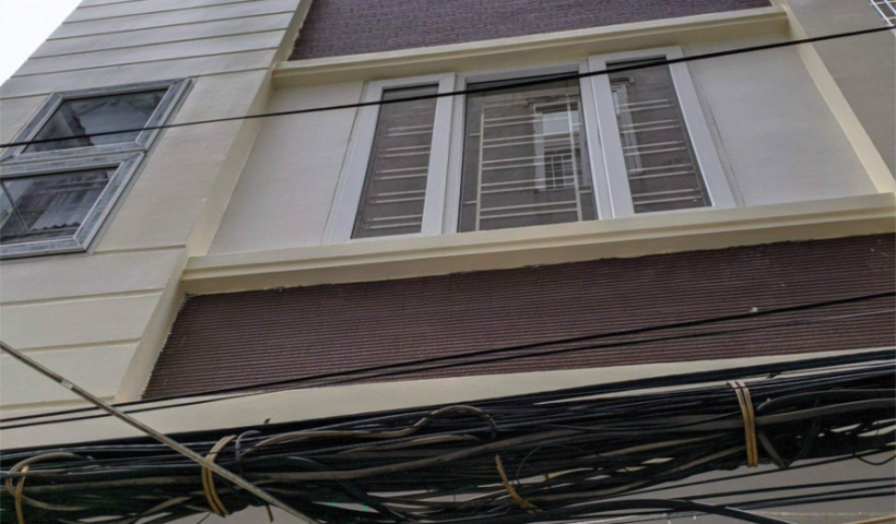 Bán nhà Chợ Con